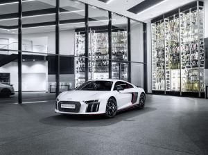 Audi R8 V10 Plus Selection 24h 2016 года